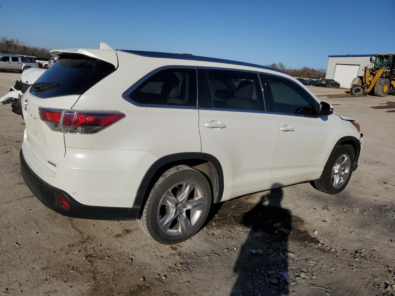 2015 TOYOTA HIGHLANDER - Фото 3