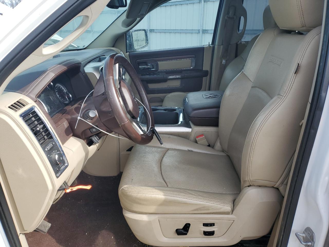 2017 RAM 1500 LARAM - Image 7