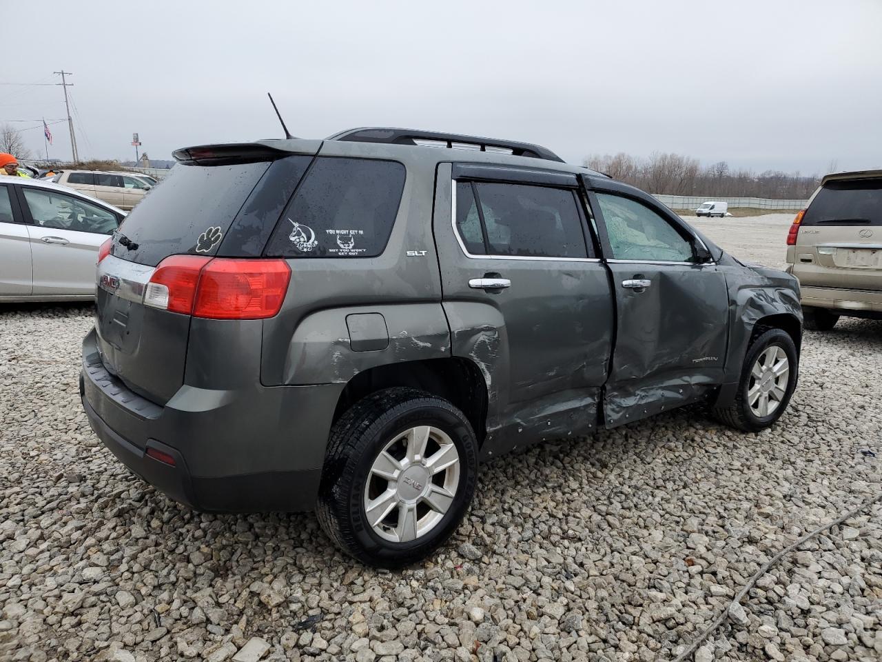 2013 GMC TERRAIN SL - Image 3