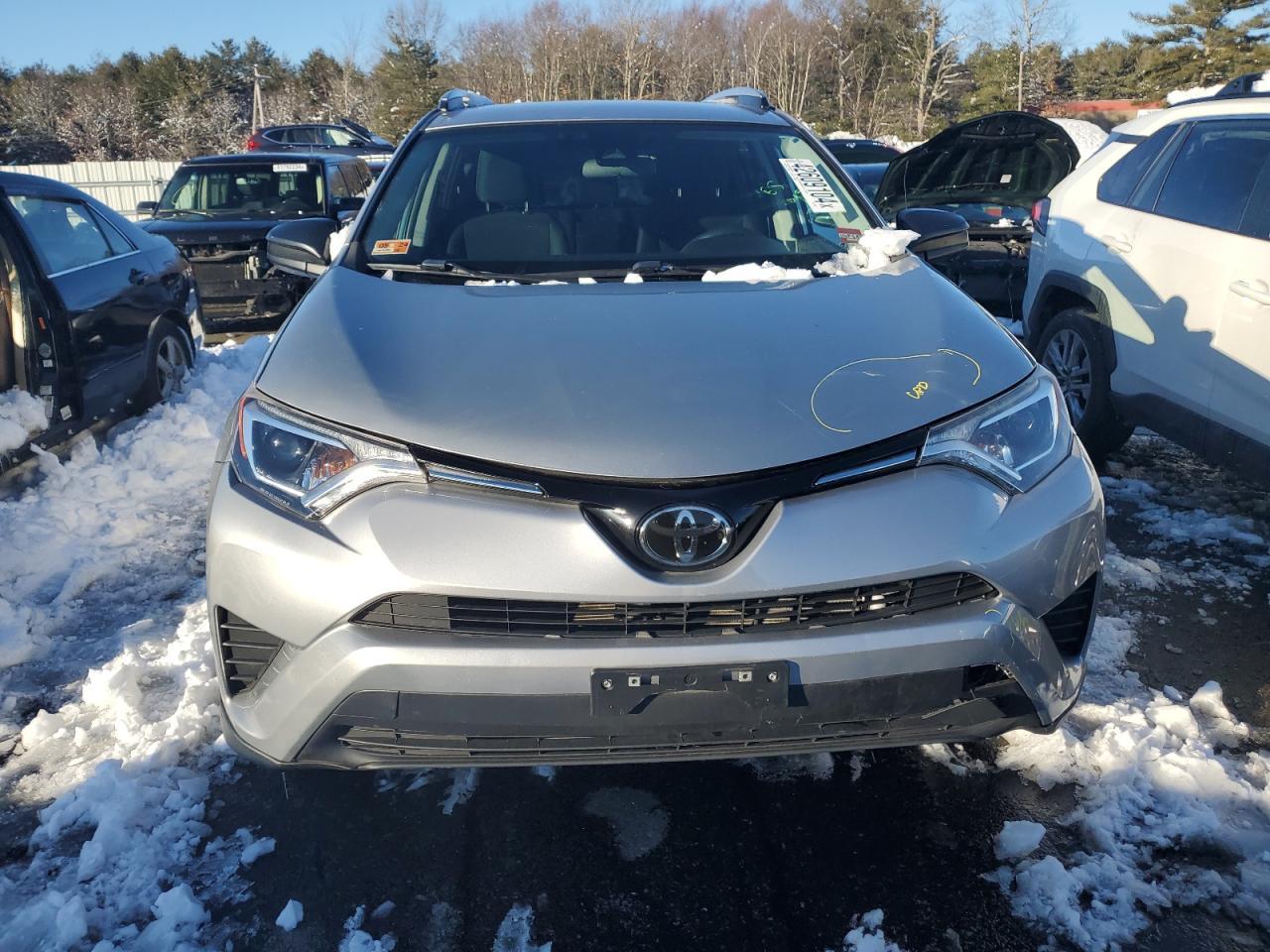 2017 TOYOTA RAV4 LE - Image 5