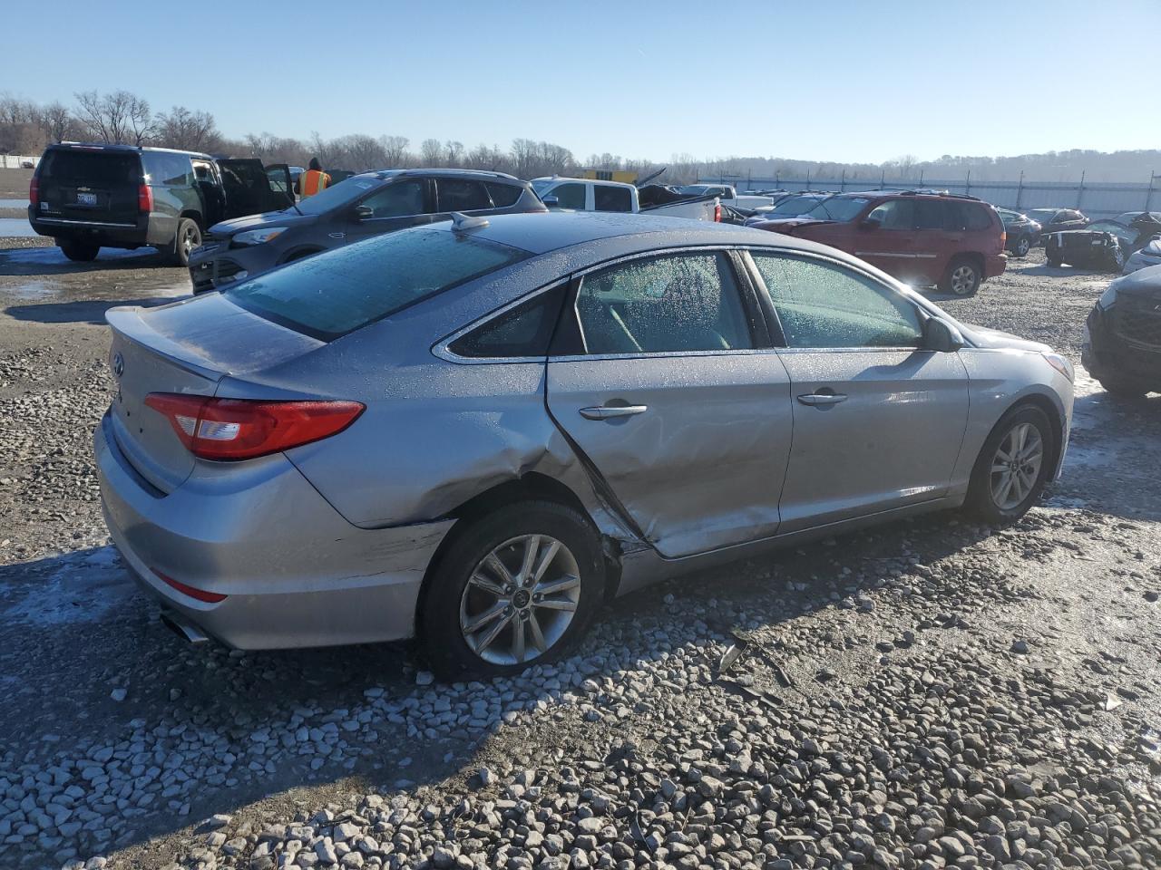 2017 HYUNDAI SONATA SE - Фото 3