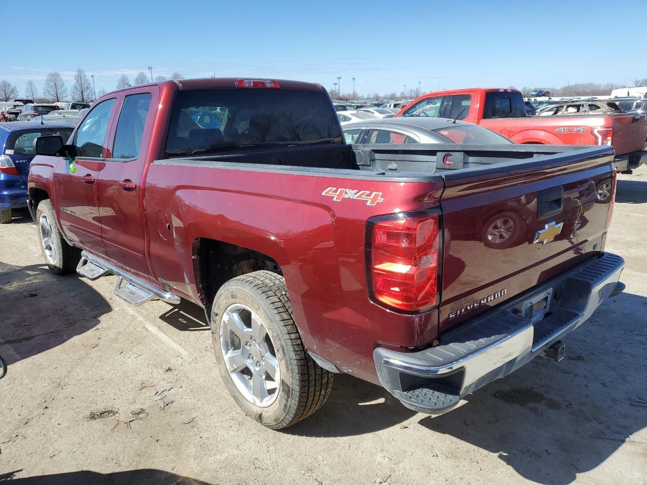 2016 CHEVROLET SILVERADO - Image 2