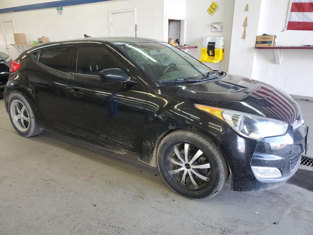 2013 HYUNDAI VELOSTER - Фото 4