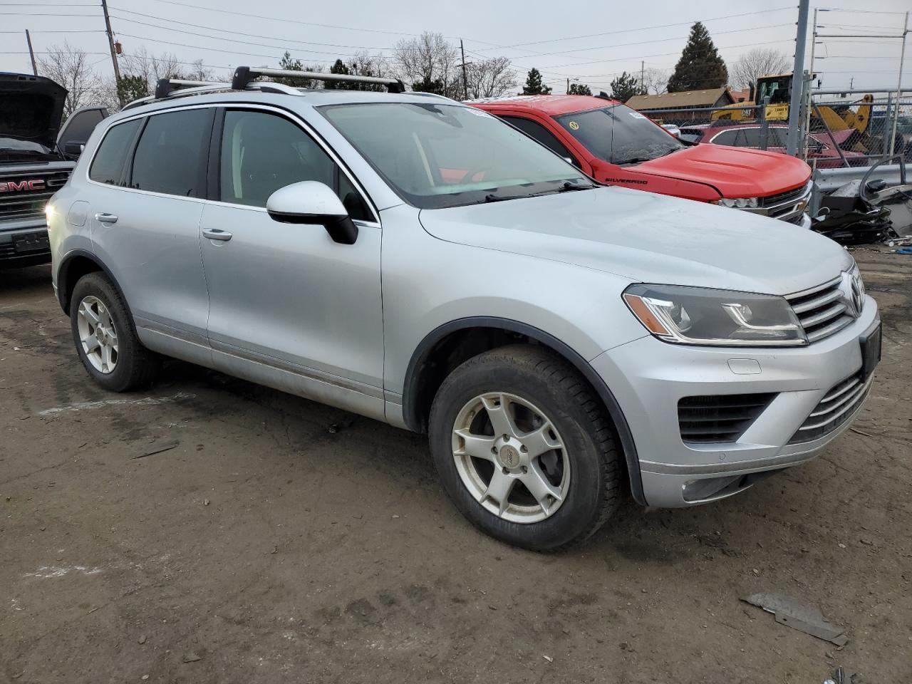 2016 VOLKSWAGEN TOUAREG TD - Фото 4