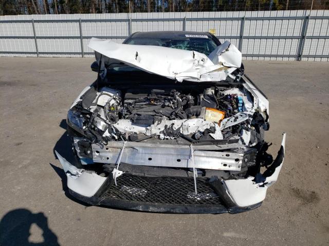 2020 Toyota Camry Se - Фото 5