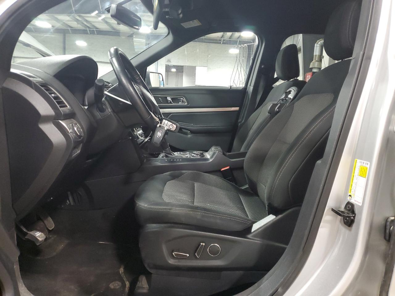 2018 FORD EXPLORER X - Фото 7