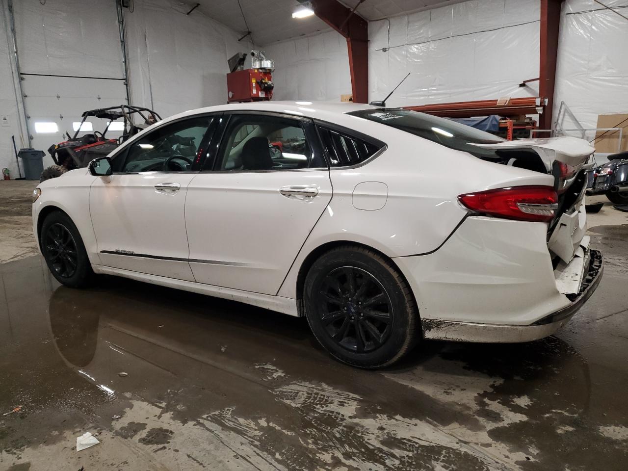 2017 FORD FUSION SE - Фото 2