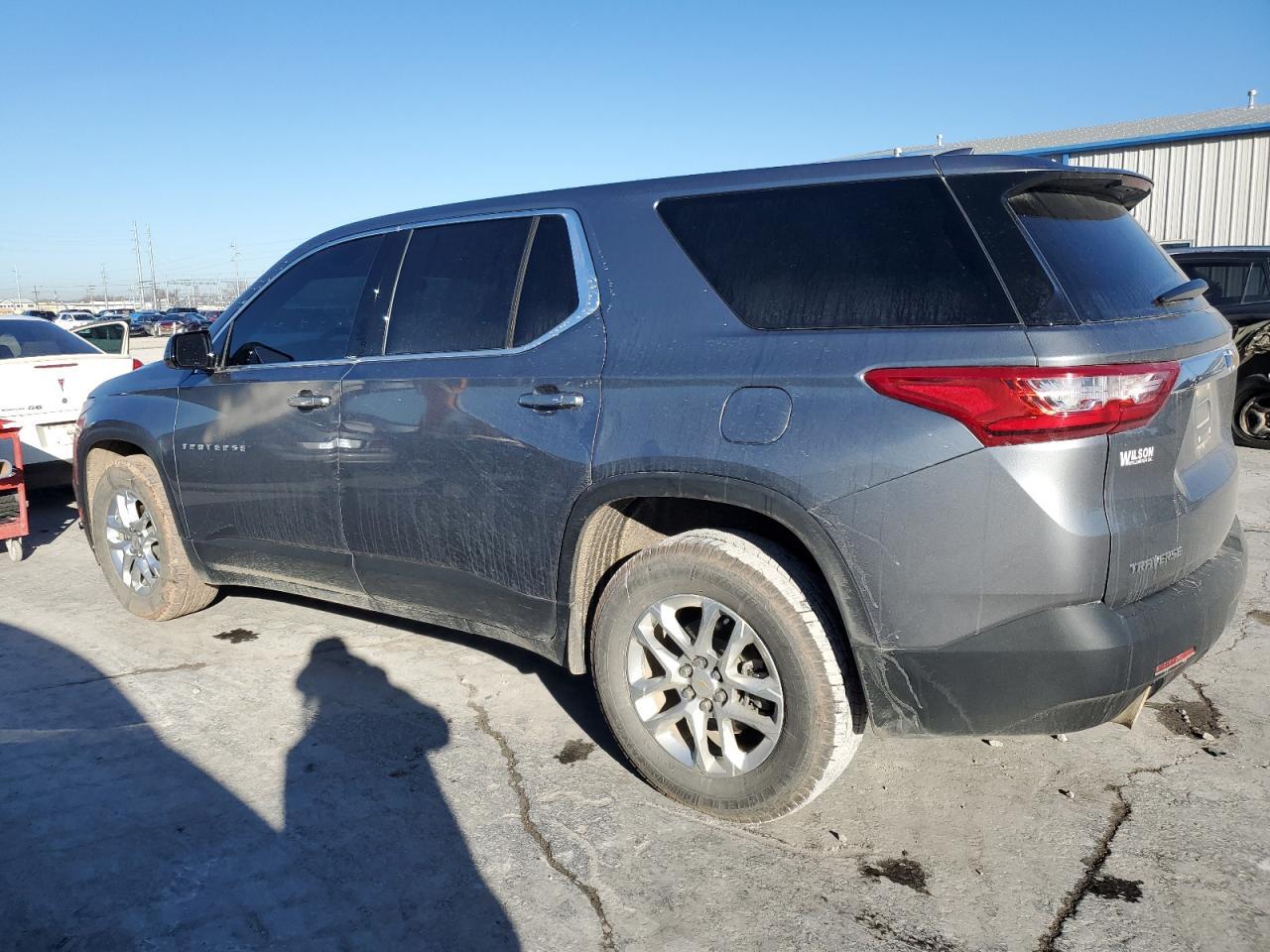 2018 CHEVROLET TRAVERSE L - Фото 2