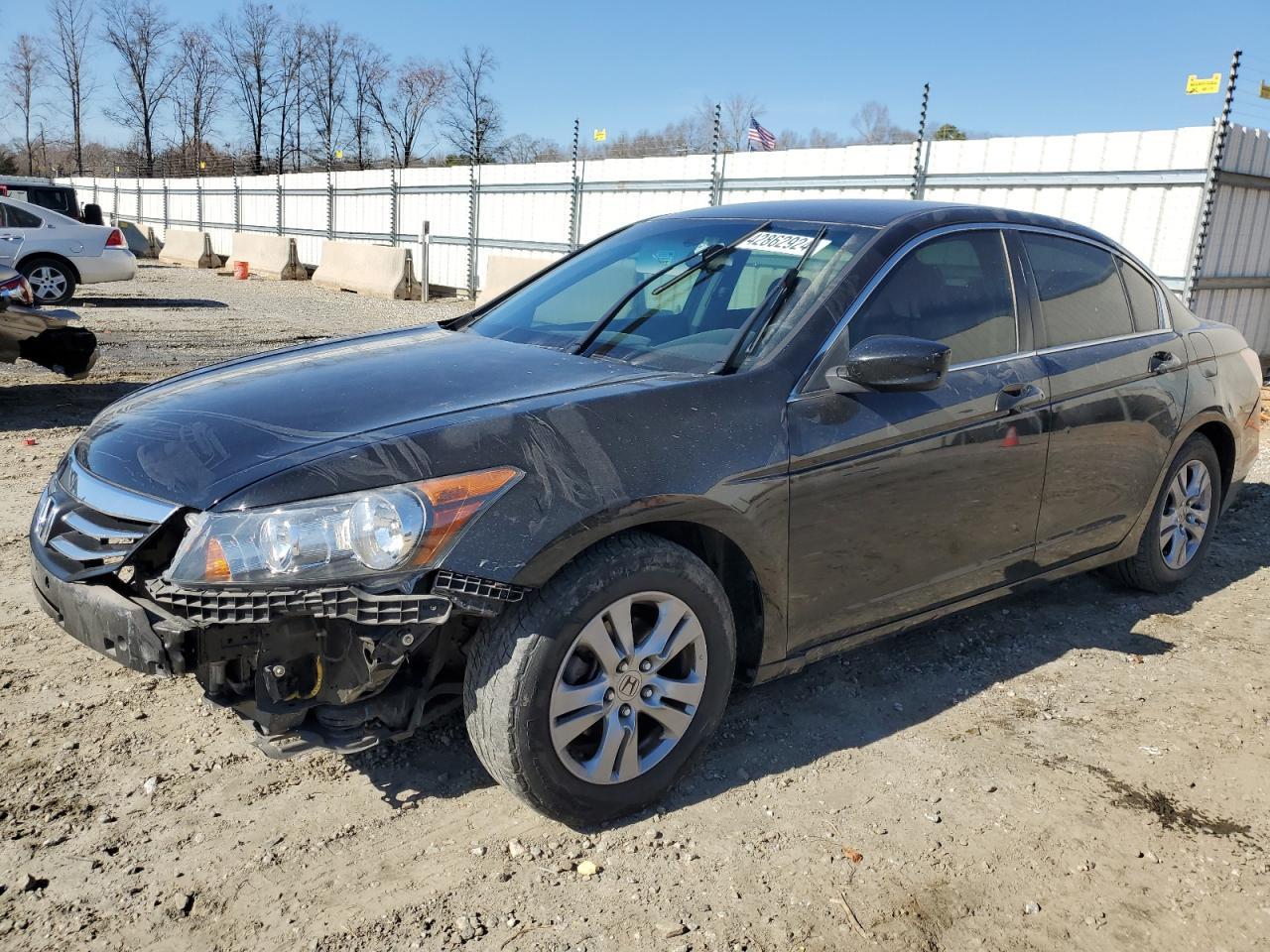 2012 HONDA ACCORD SE