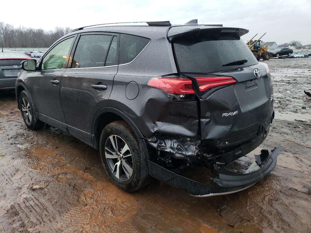 2016 TOYOTA RAV4 XLE - Фото 2