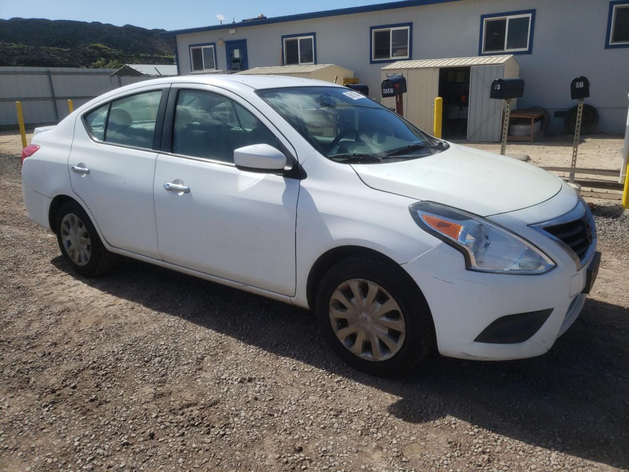 2016 NISSAN VERSA S - Фото 4