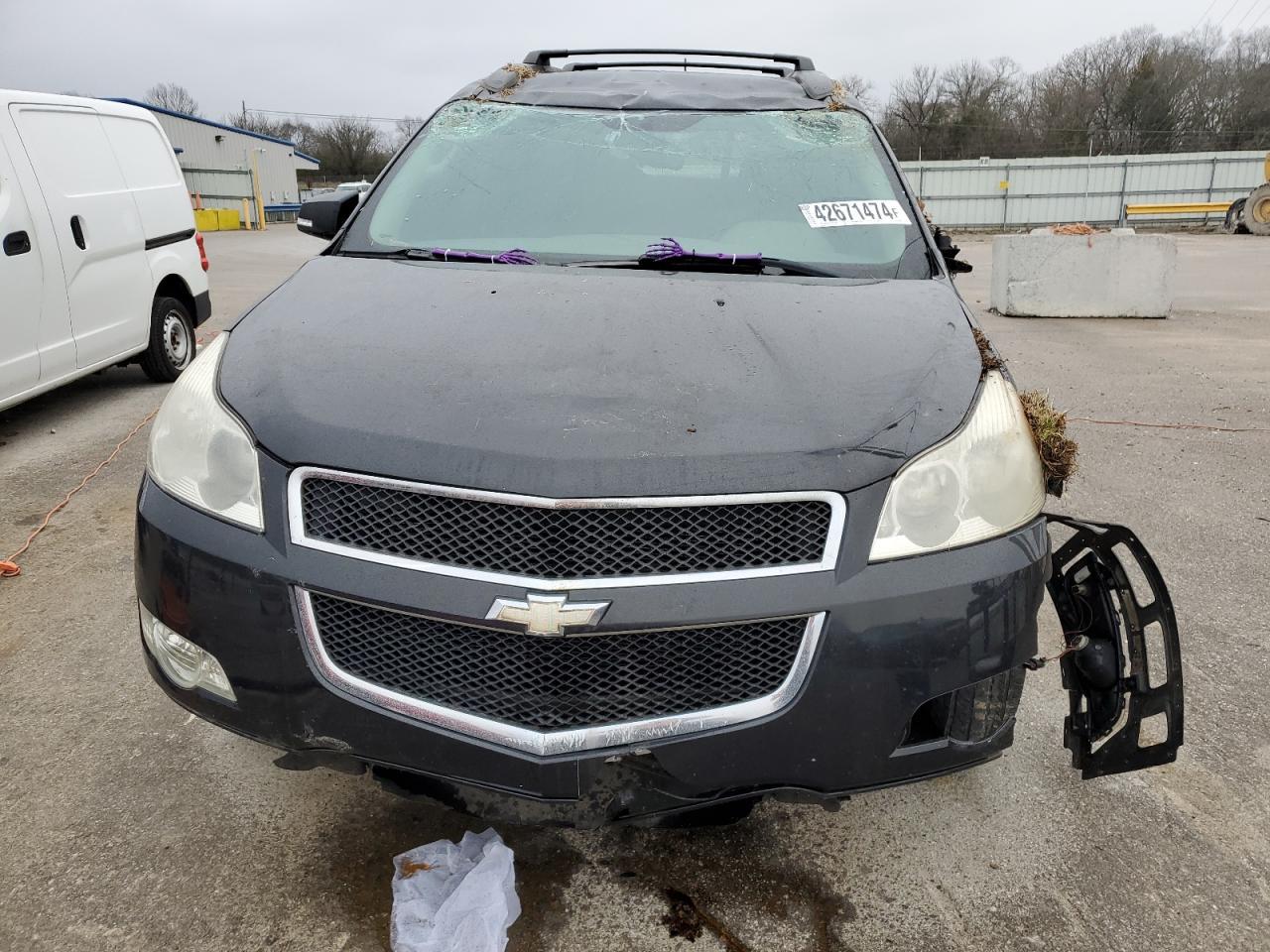 2011 CHEVROLET TRAVERSE L - Фото 5