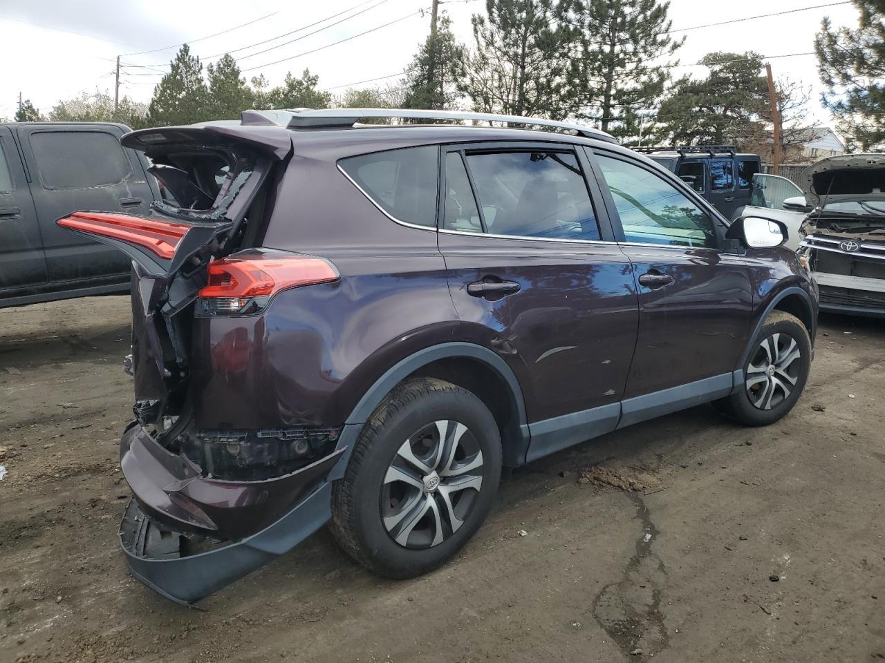 2018 TOYOTA RAV4 LE - Image 3