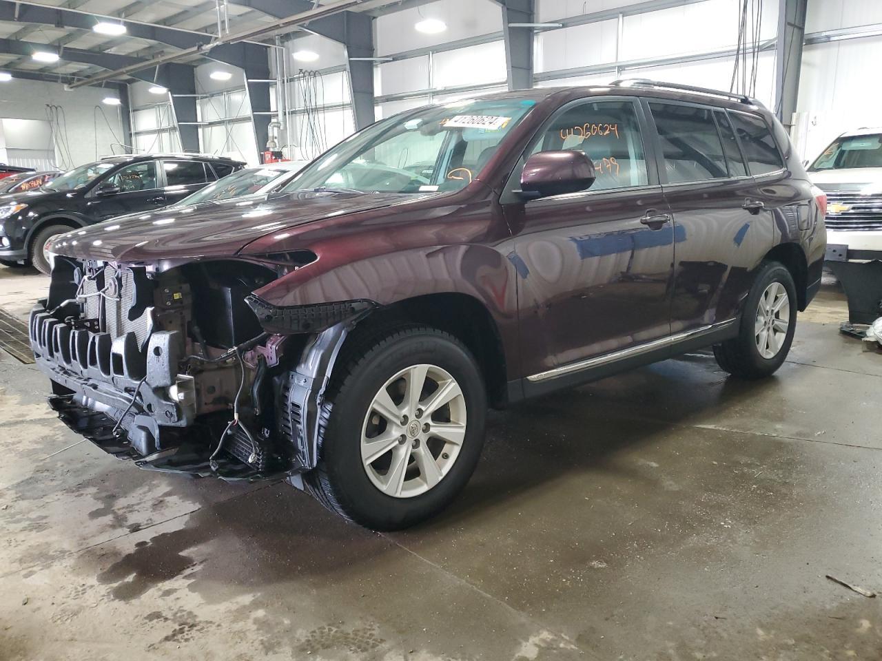 2011 TOYOTA HIGHLANDER