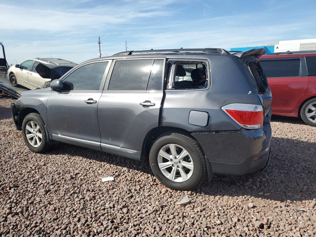2012 TOYOTA HIGHLANDER - Фото 2