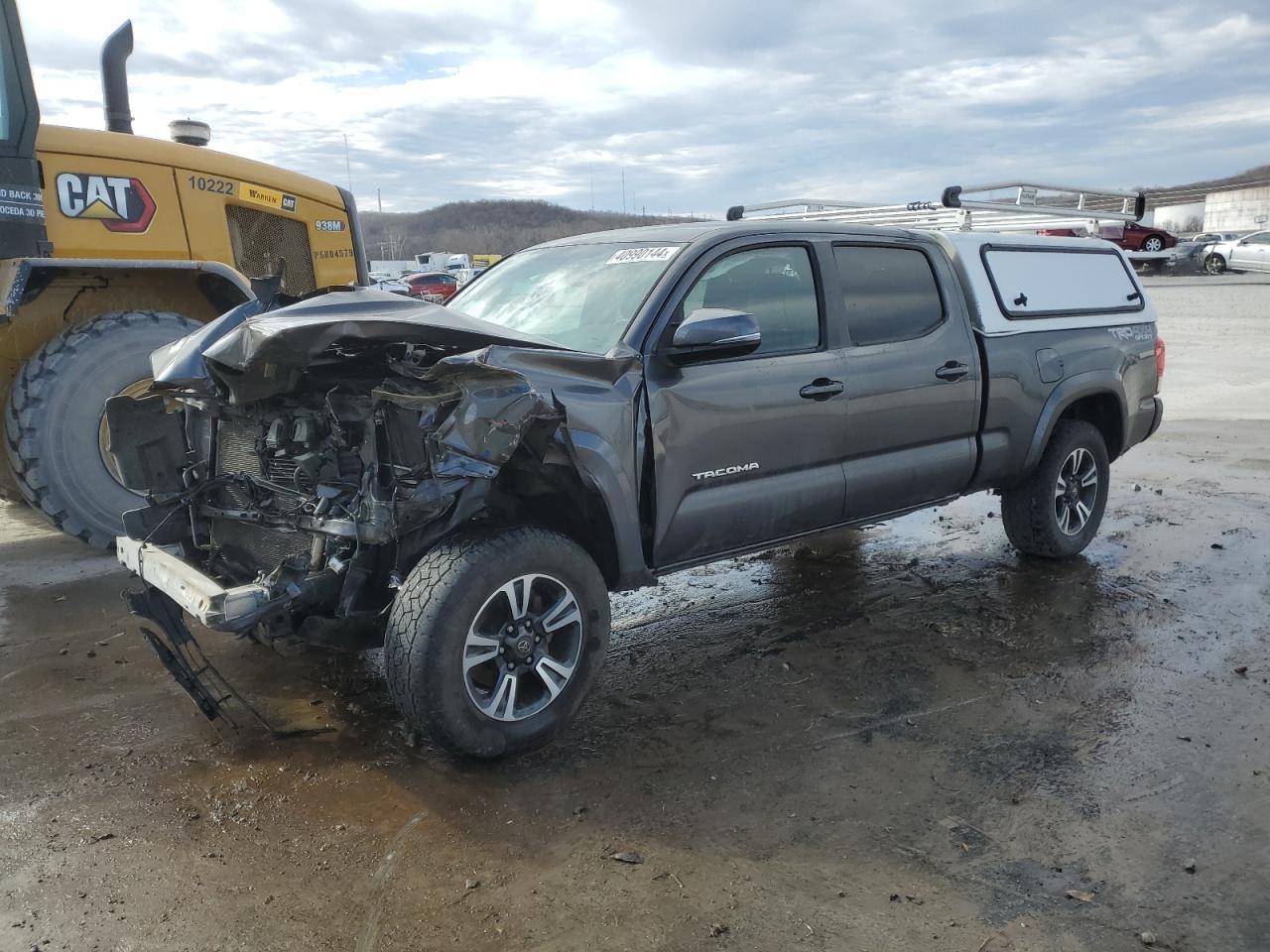 2017 TOYOTA TACOMA DOU