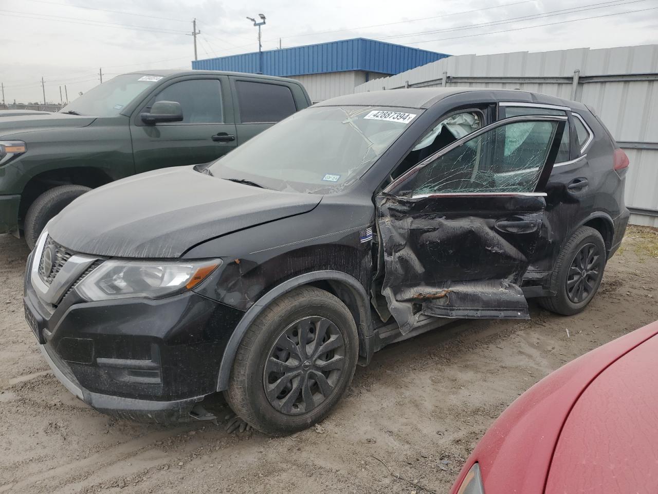 2018 NISSAN ROGUE S