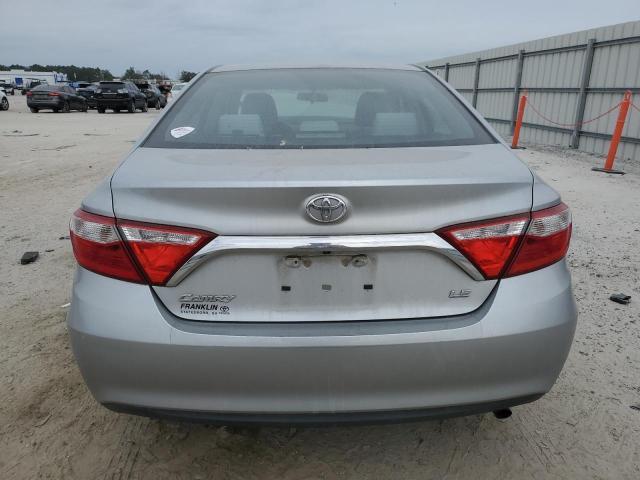 2017 Toyota Camry Le - Фото 6