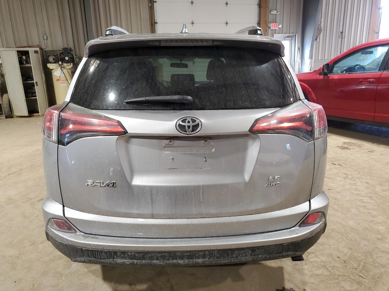 2016 TOYOTA RAV4 LE - Image 6