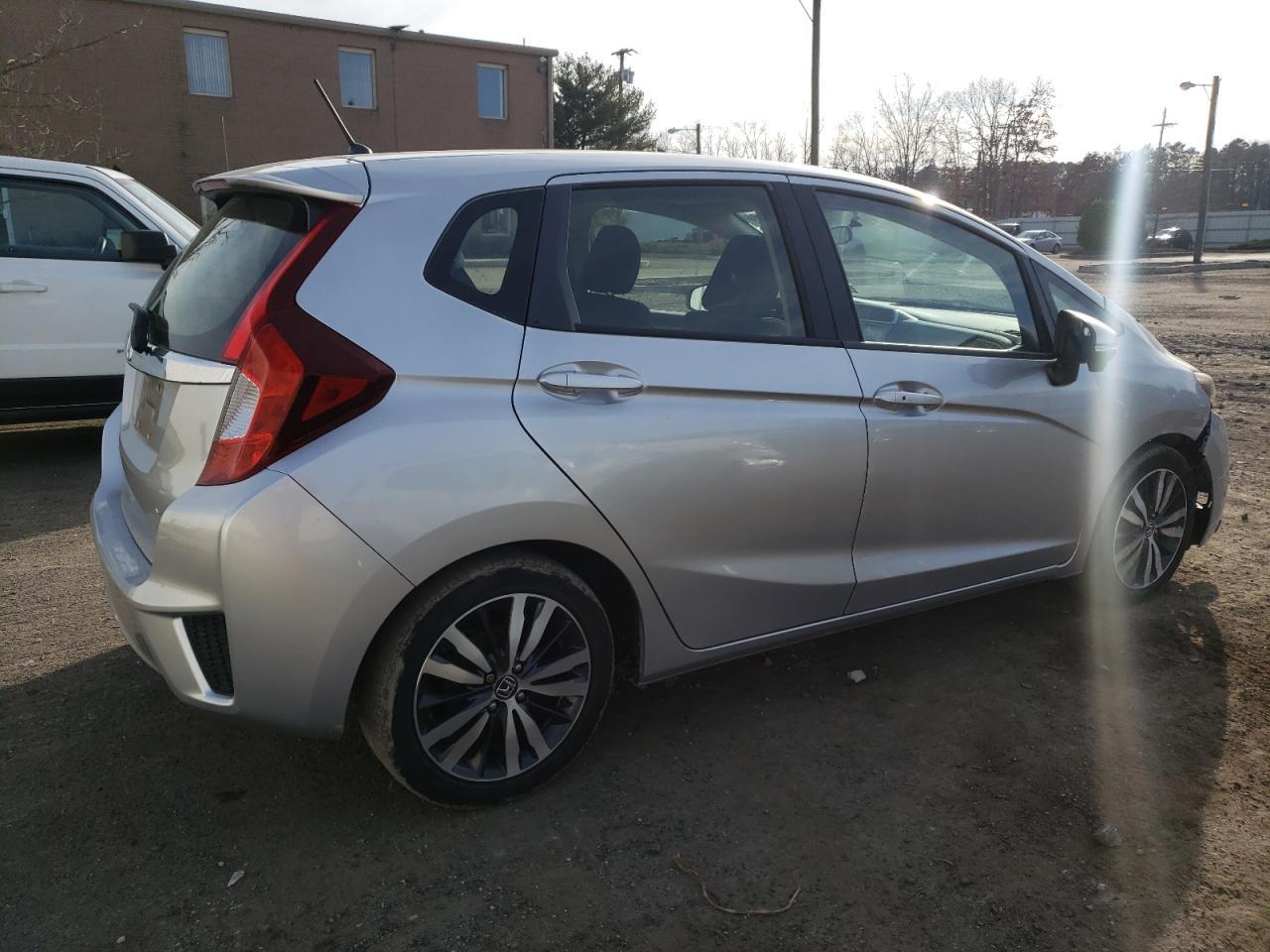 2016 HONDA FIT EX - Фото 3