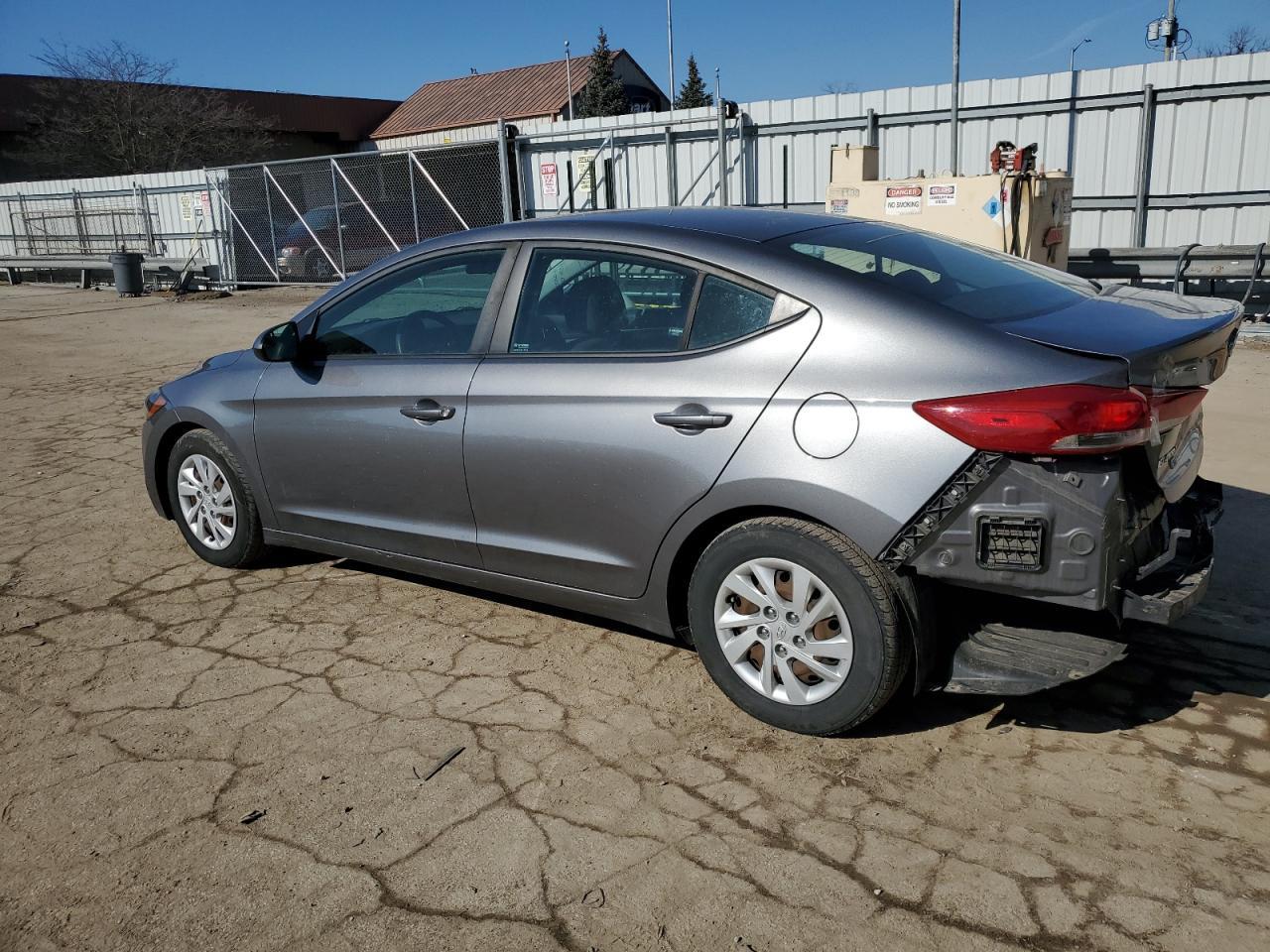 2018 HYUNDAI ELANTRA SE - Image 2