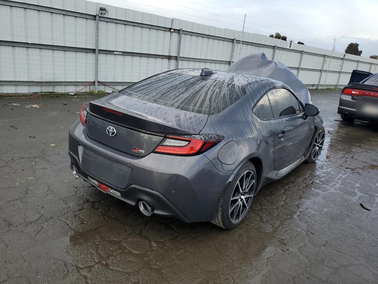 2023 TOYOTA GR 86 - Фото 3