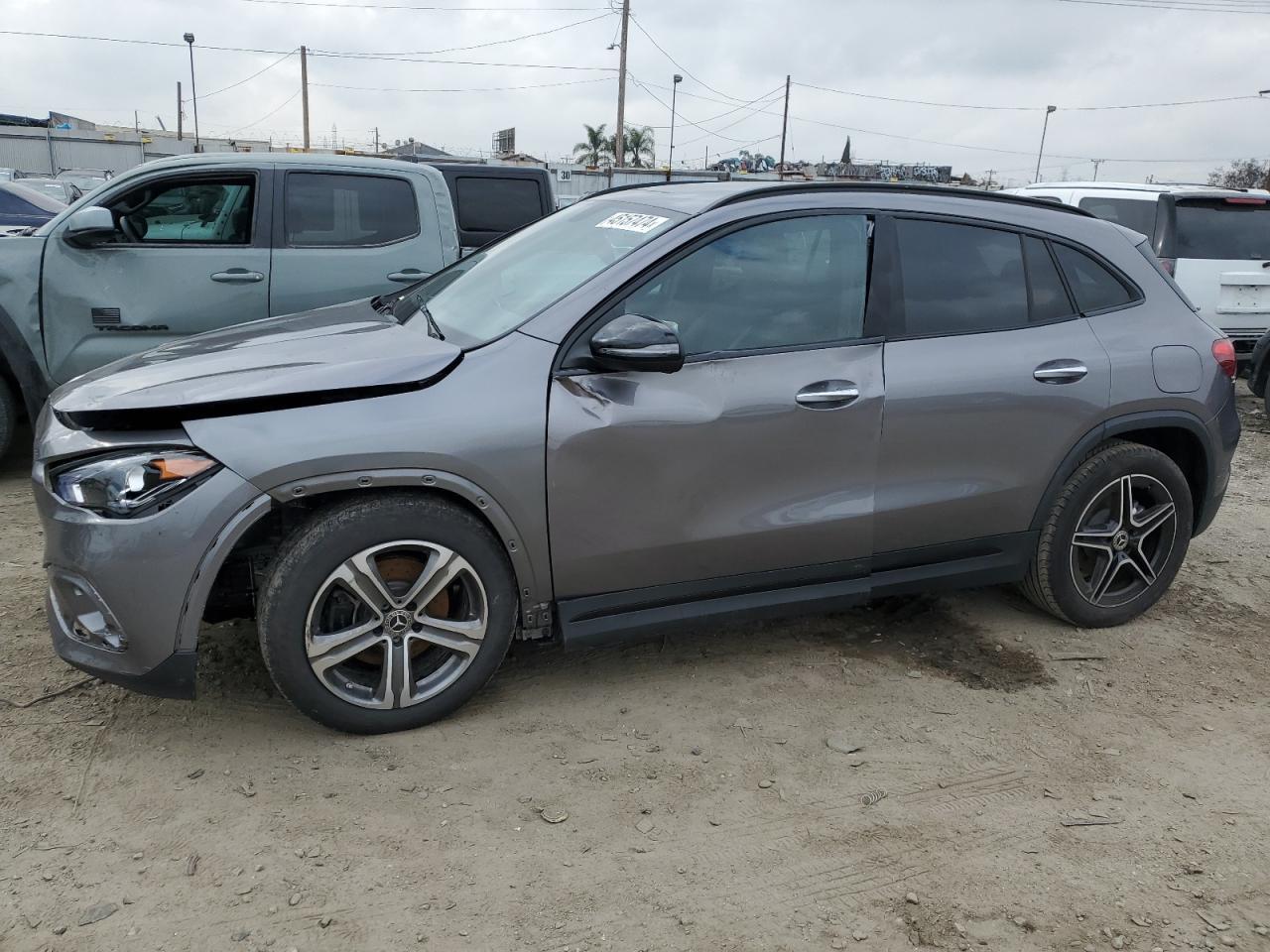 2023 MERCEDES-BENZ GLA 250 car image