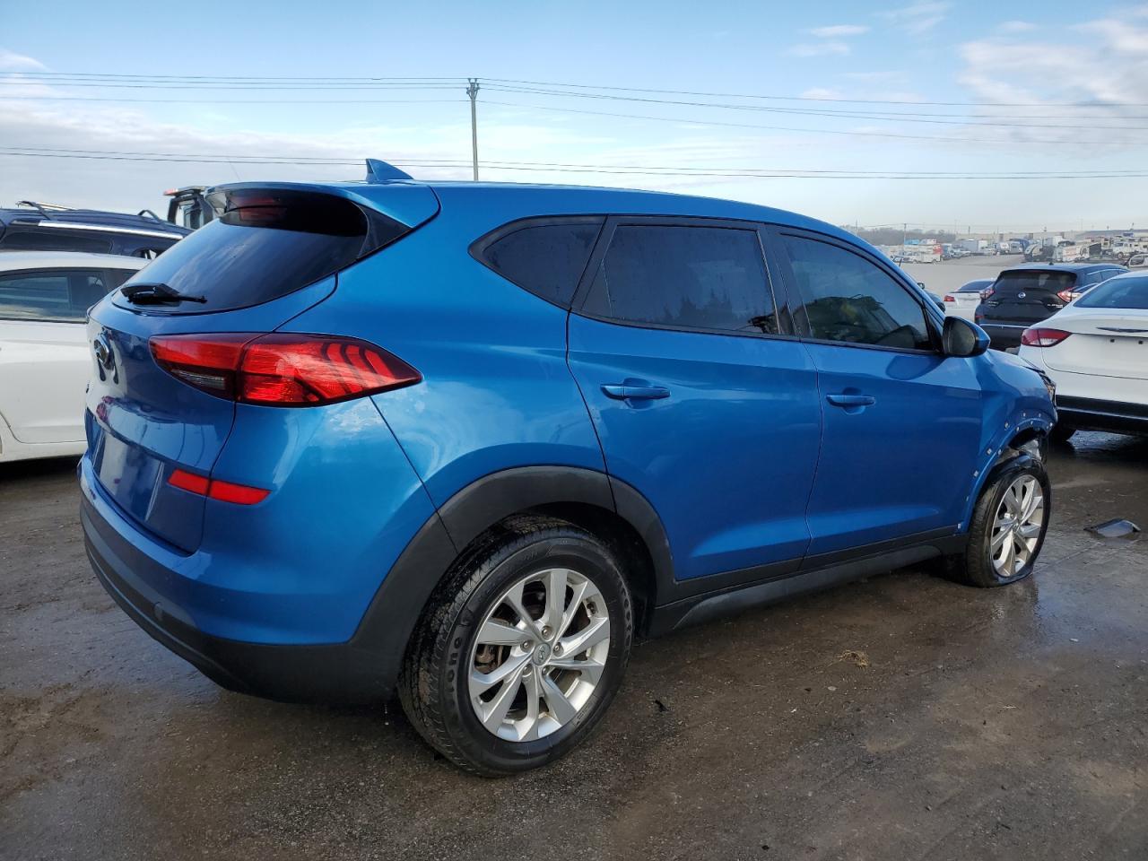 2019 HYUNDAI TUCSON SE - Фото 3