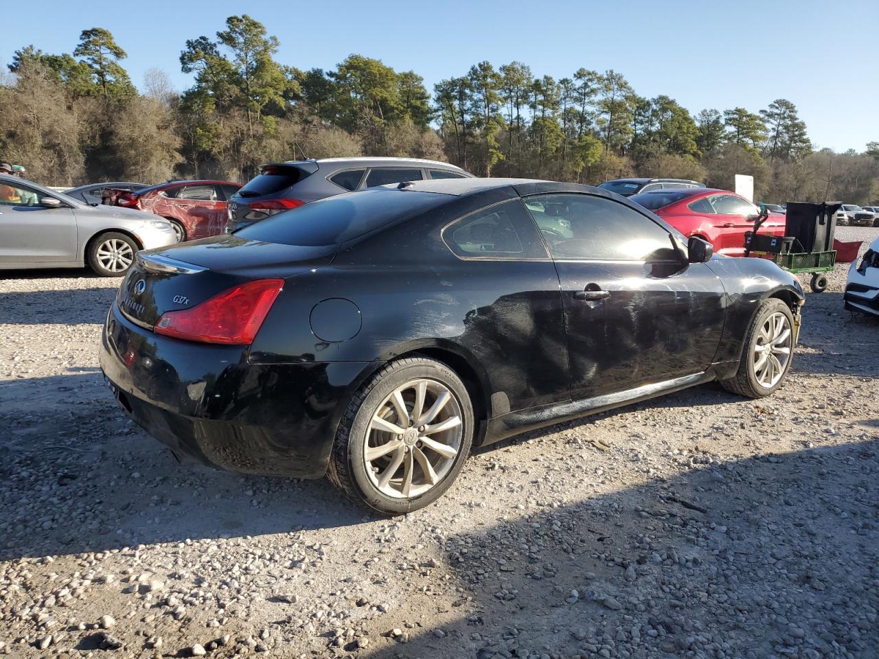 2012 INFINITI G37 - Image 3