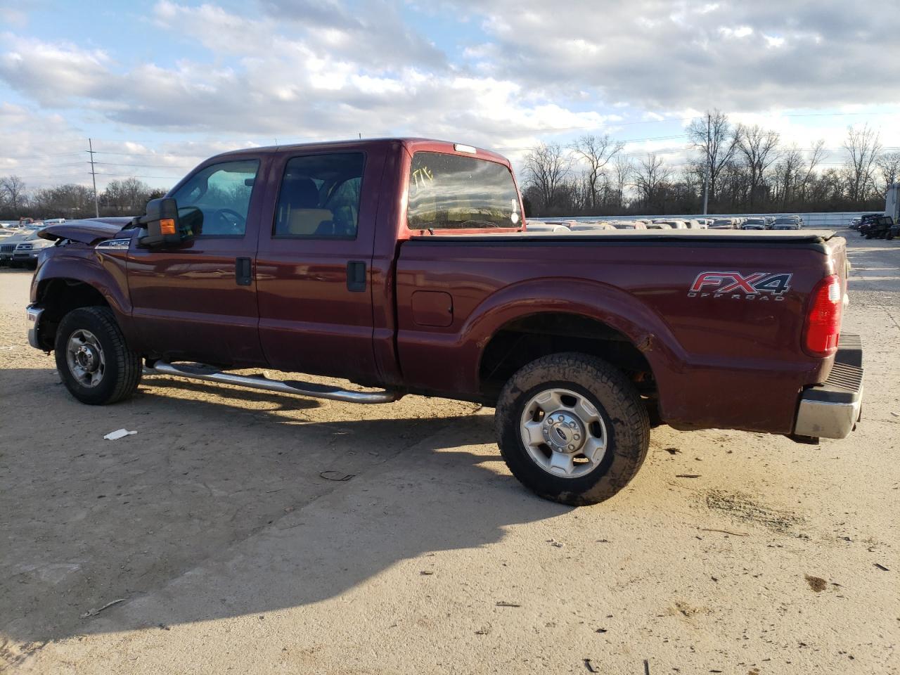 2012 FORD F250 SUPER - Фото 2