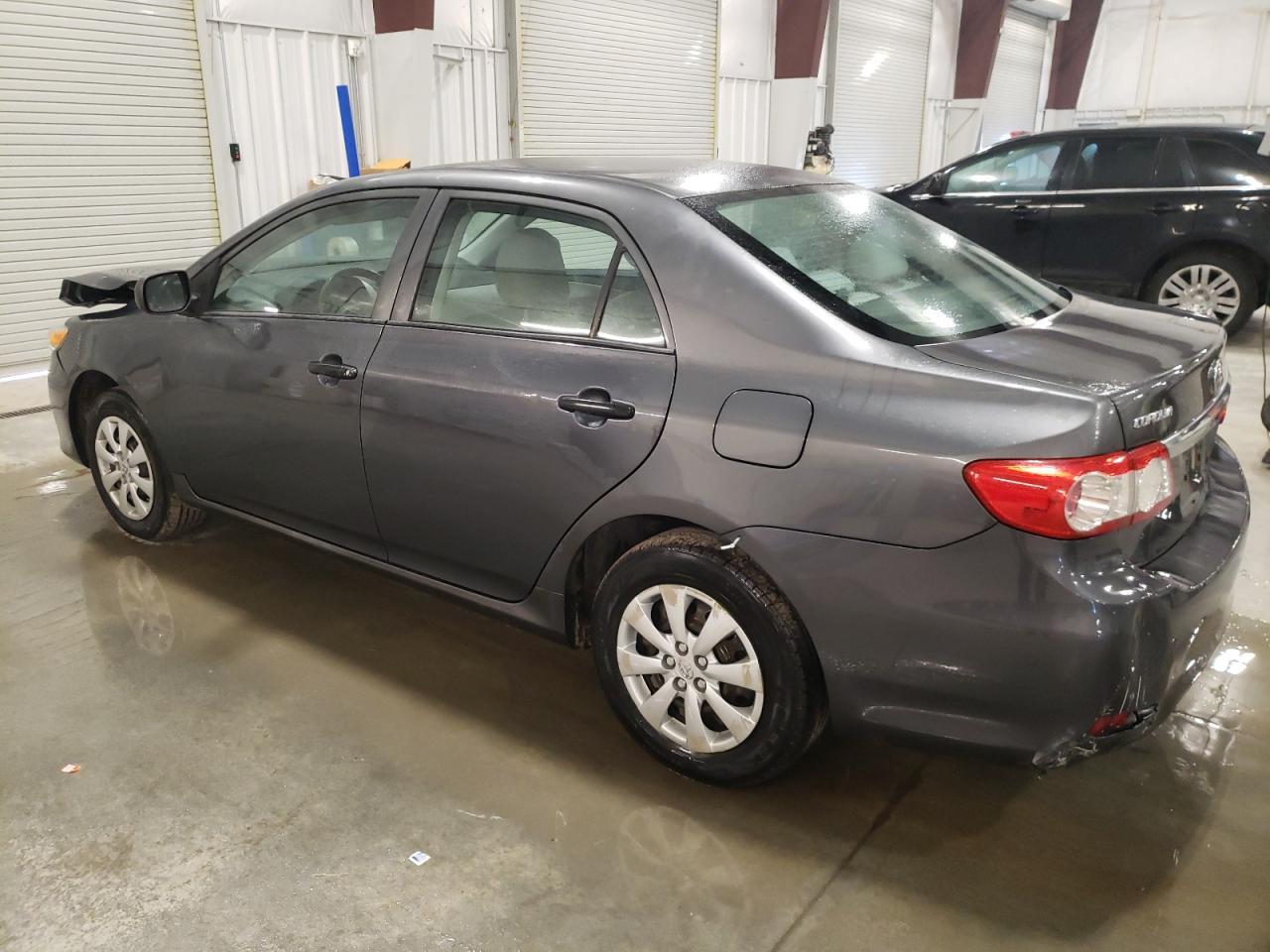 2013 TOYOTA COROLLA BA - Фото 2