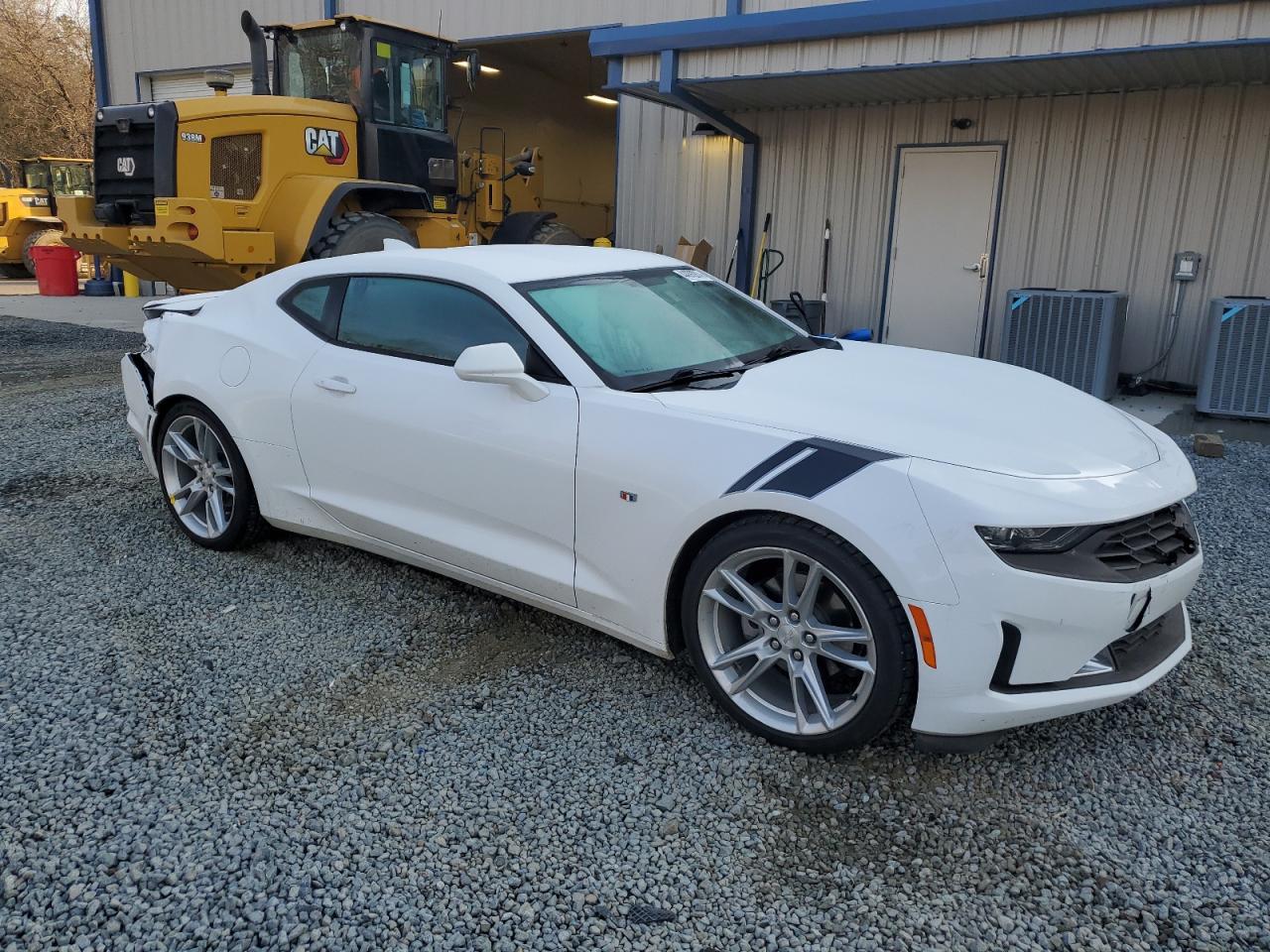 2019 CHEVROLET CAMARO LS - Image 4