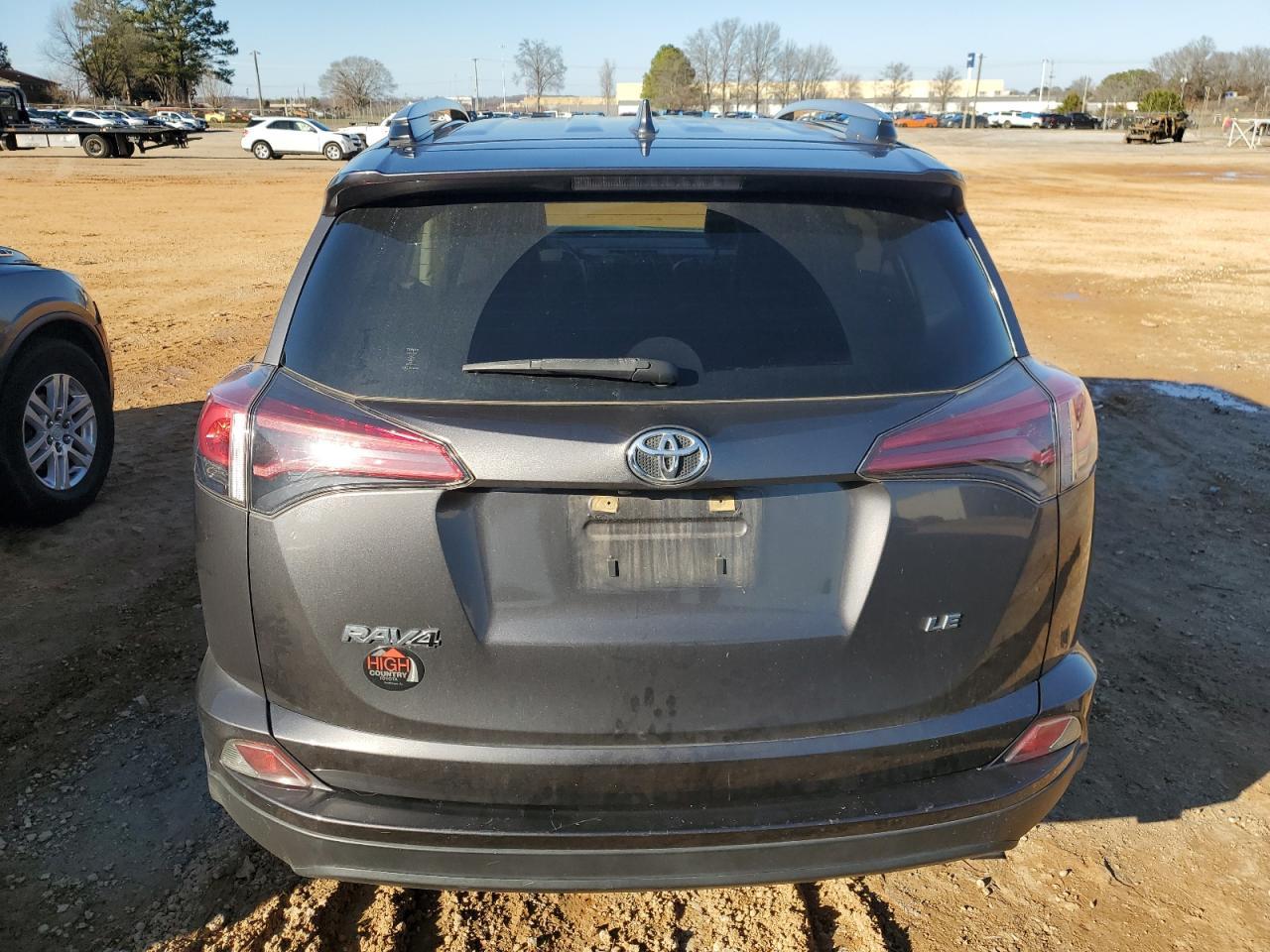 2018 TOYOTA RAV4 LE - Image 6