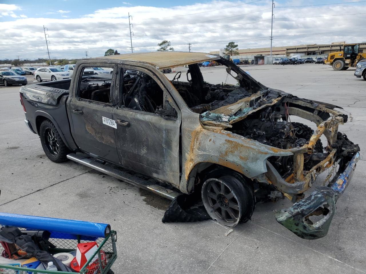 2019 RAM 1500 LARAM - Фото 4