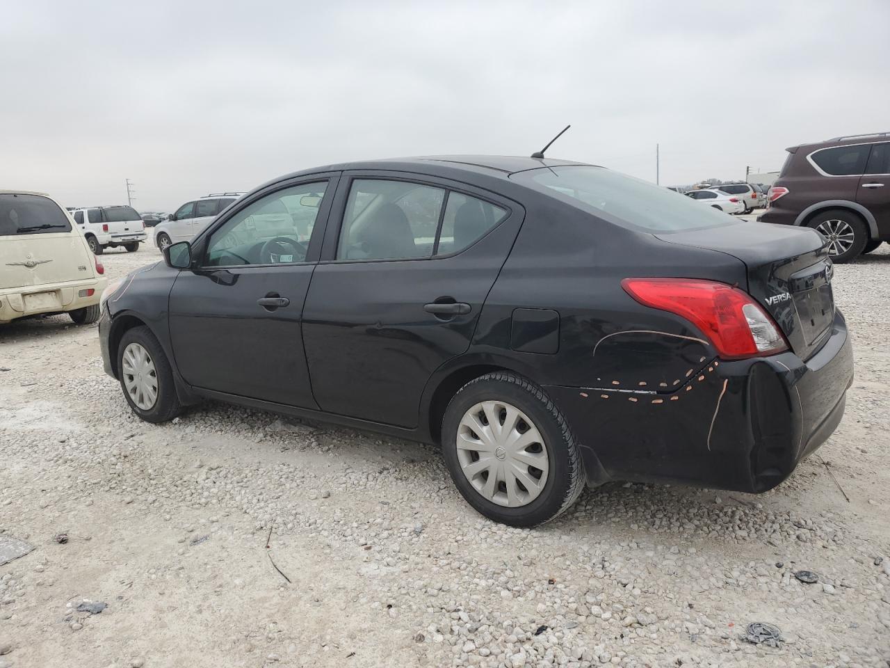 2016 NISSAN VERSA S - Фото 2