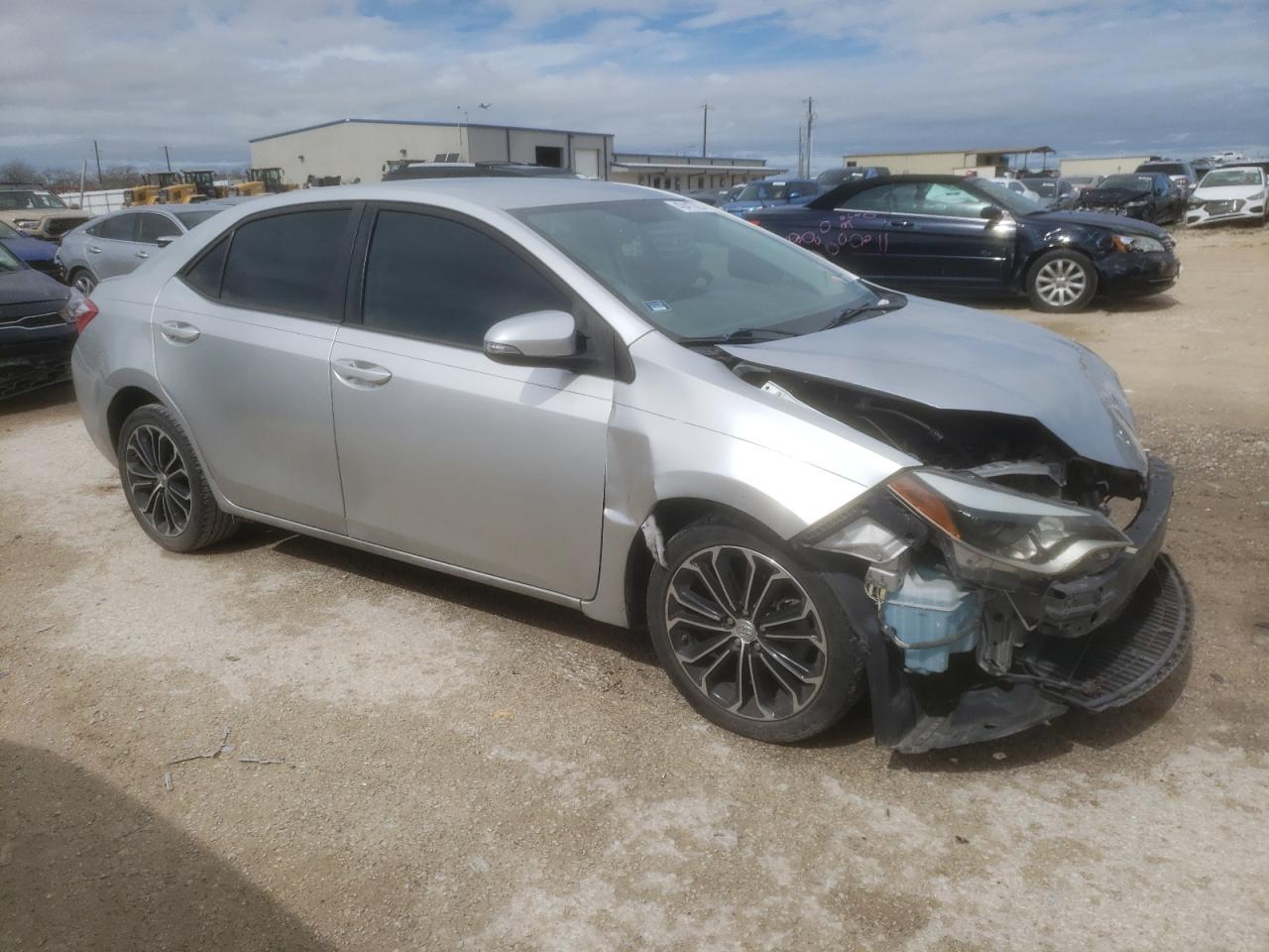 2016 TOYOTA COROLLA L - Фото 4