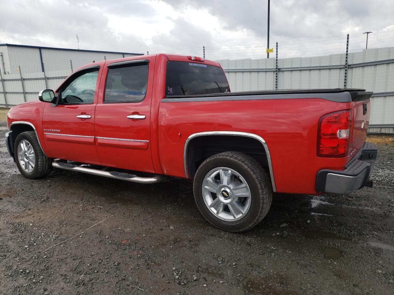 2012 CHEVROLET SILVERADO - Image 2