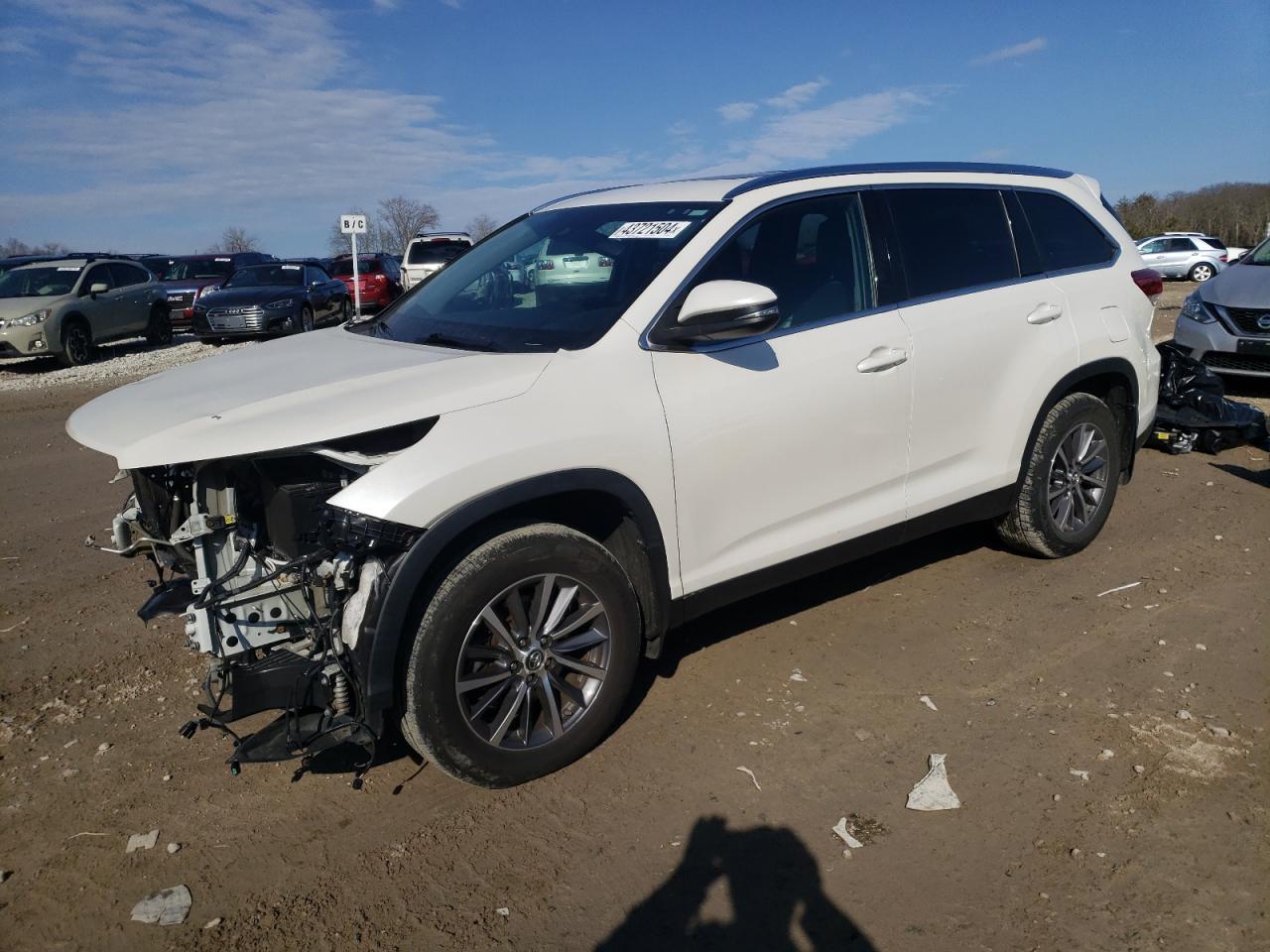 2019 TOYOTA HIGHLANDER