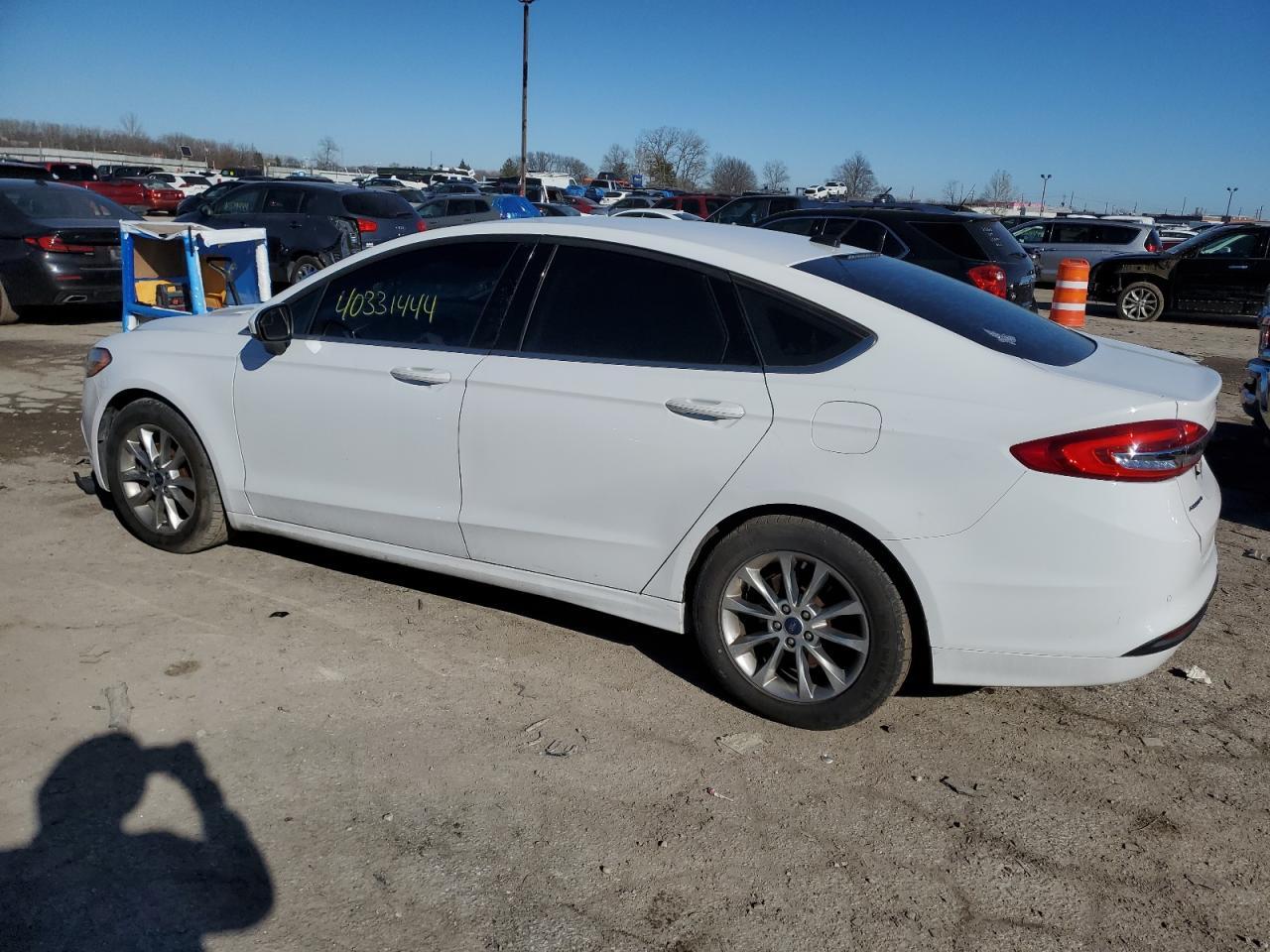 2017 FORD FUSION SE - Фото 2