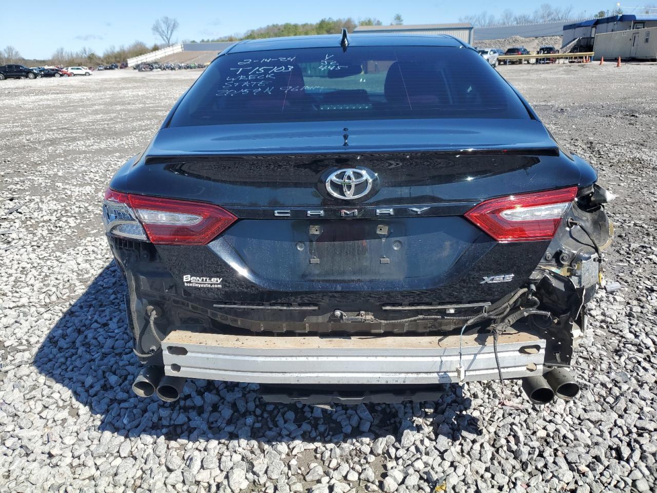 2018 TOYOTA CAMRY XSE - Image 6