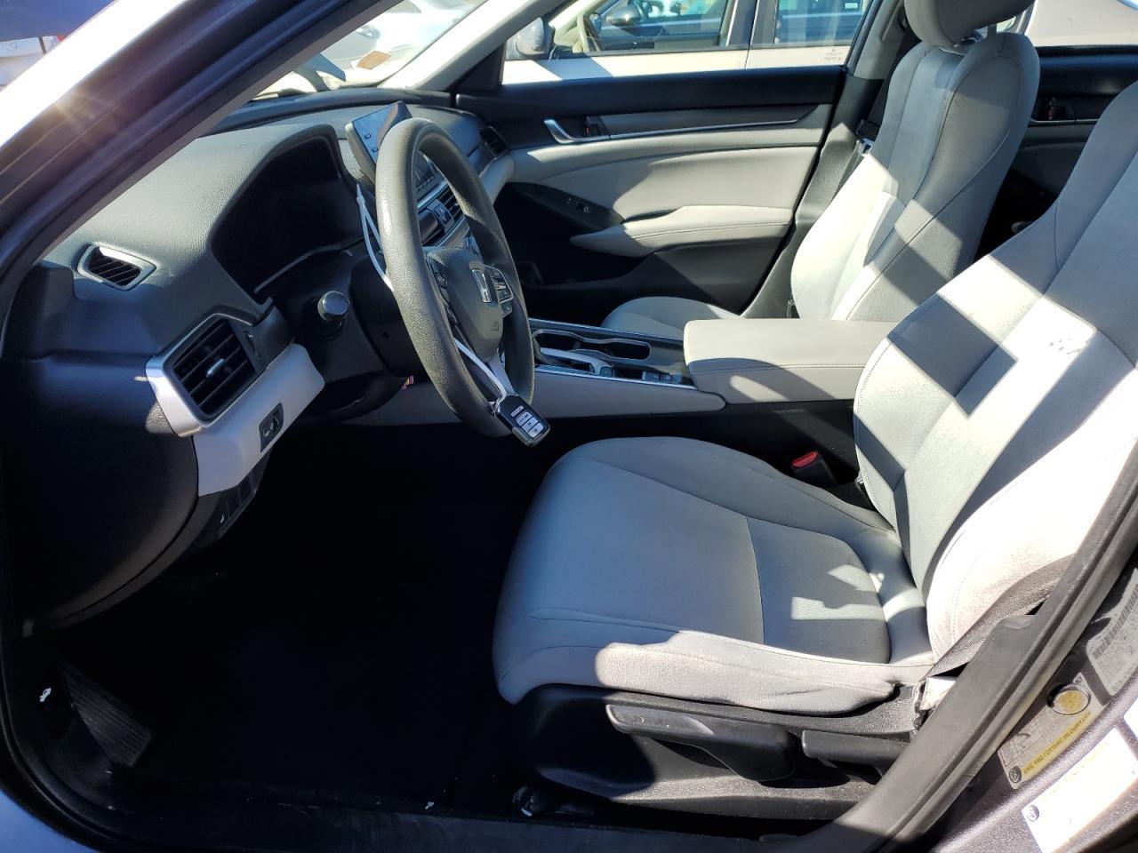 2018 HONDA ACCORD LX - Фото 7