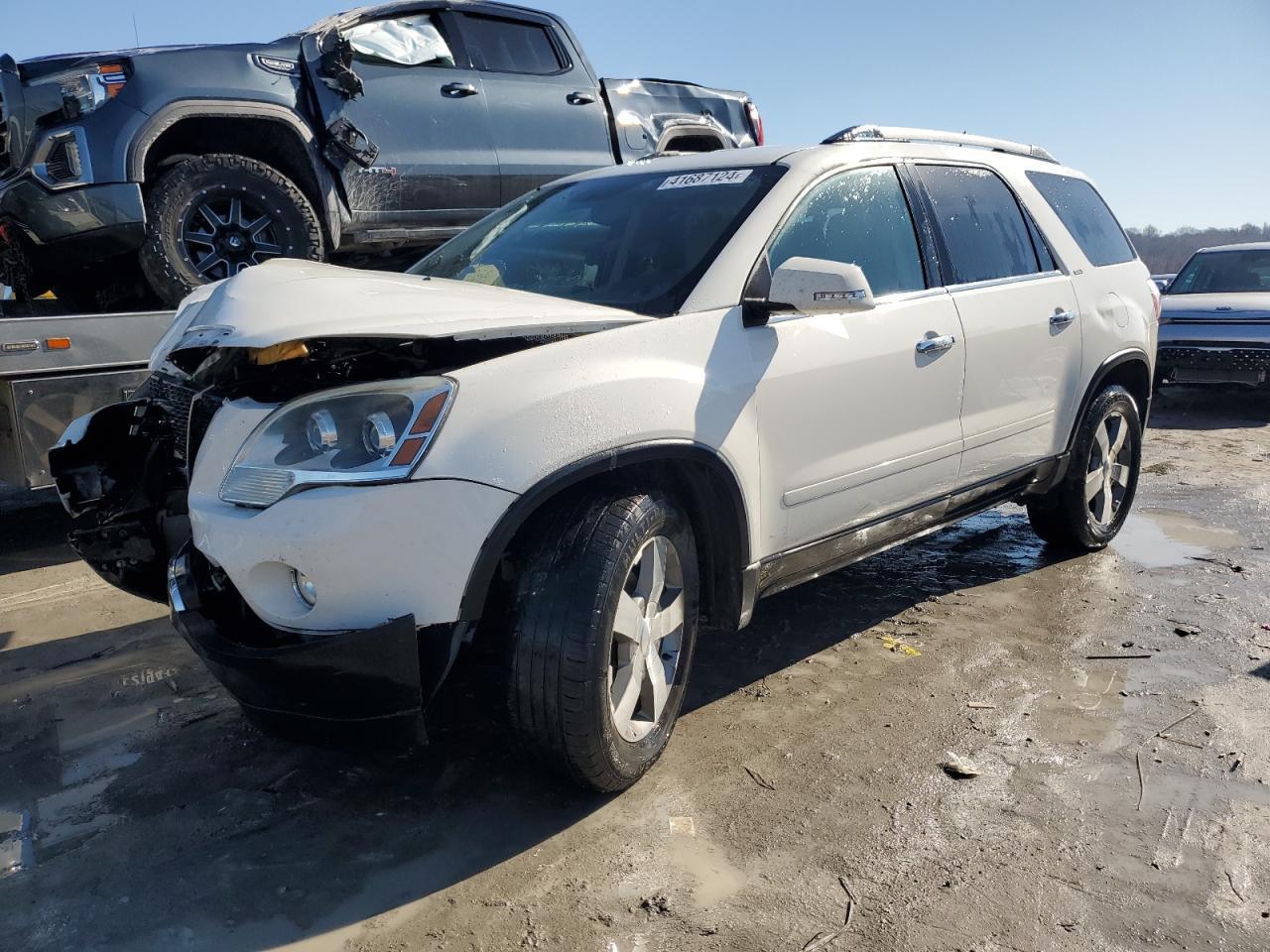 2011 GMC ACADIA SLT car image