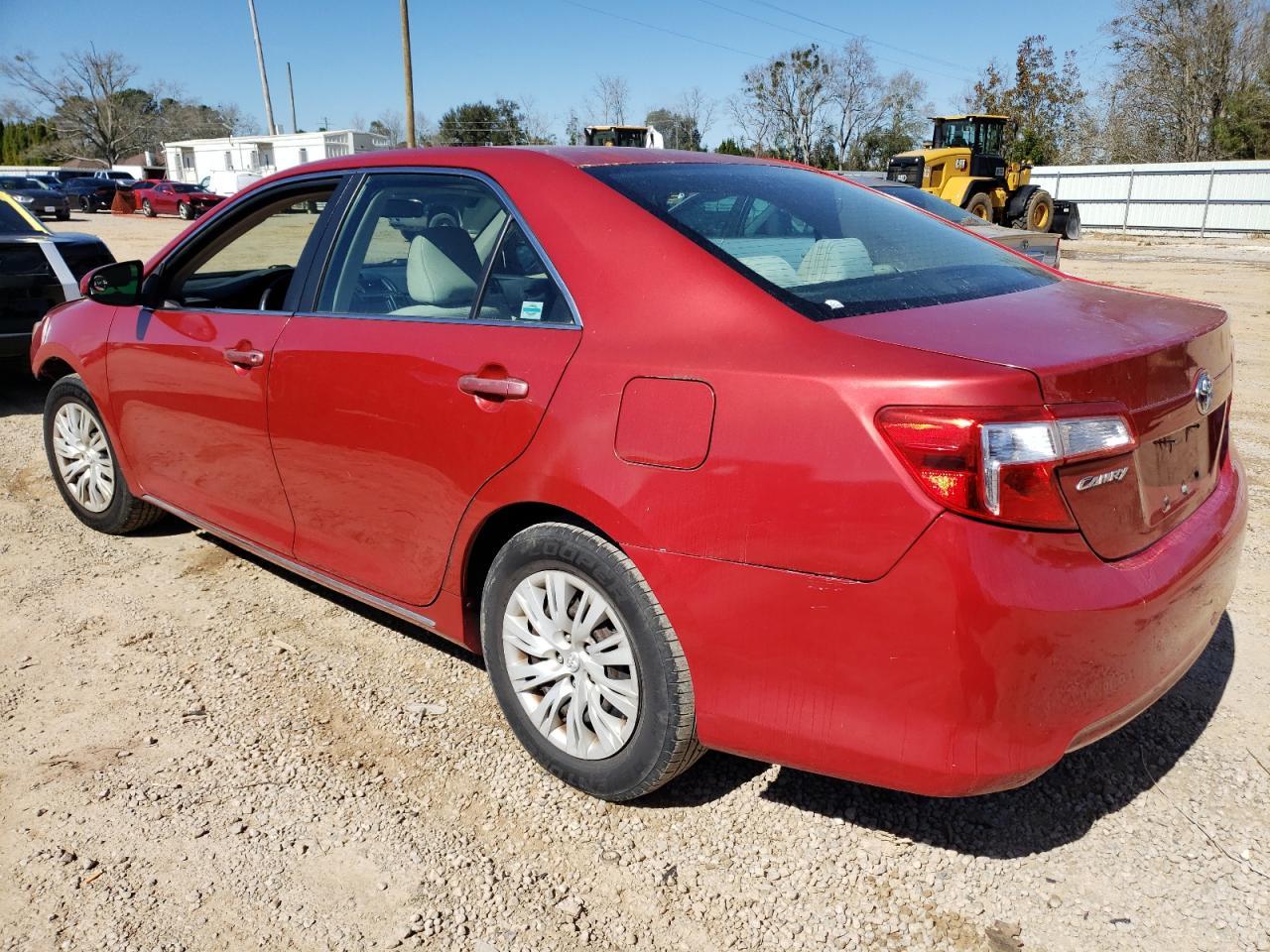 2012 TOYOTA CAMRY - Фото 2