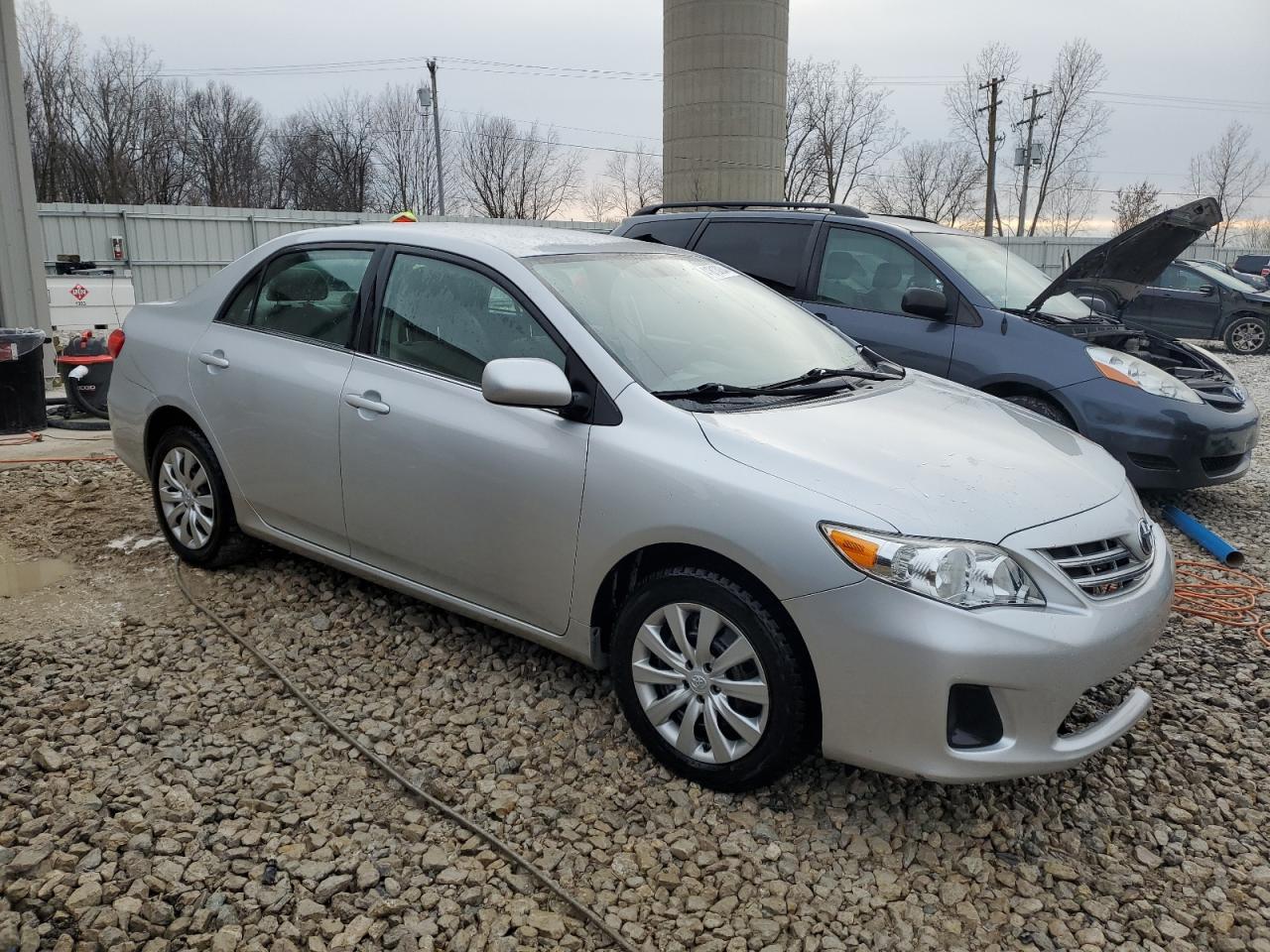 2013 TOYOTA COROLLA BA - Фото 4