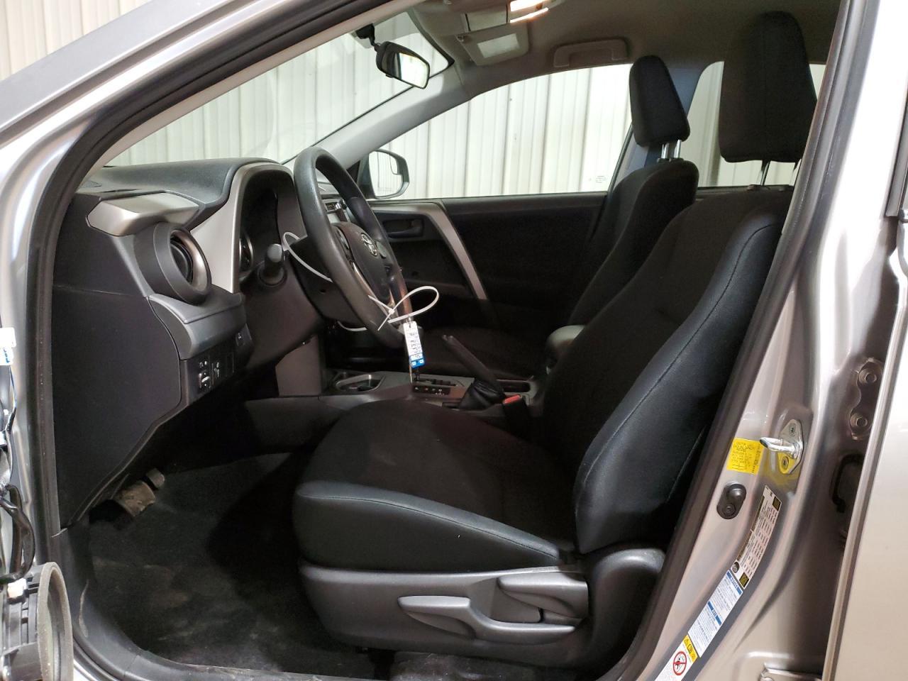 2016 TOYOTA RAV4 LE - Image 7