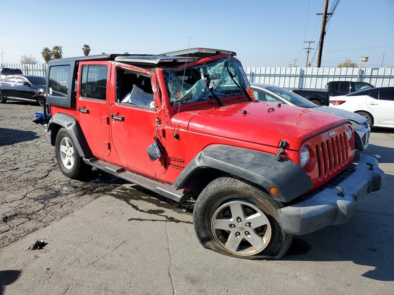 2017 JEEP WRANGLER U - Image 4