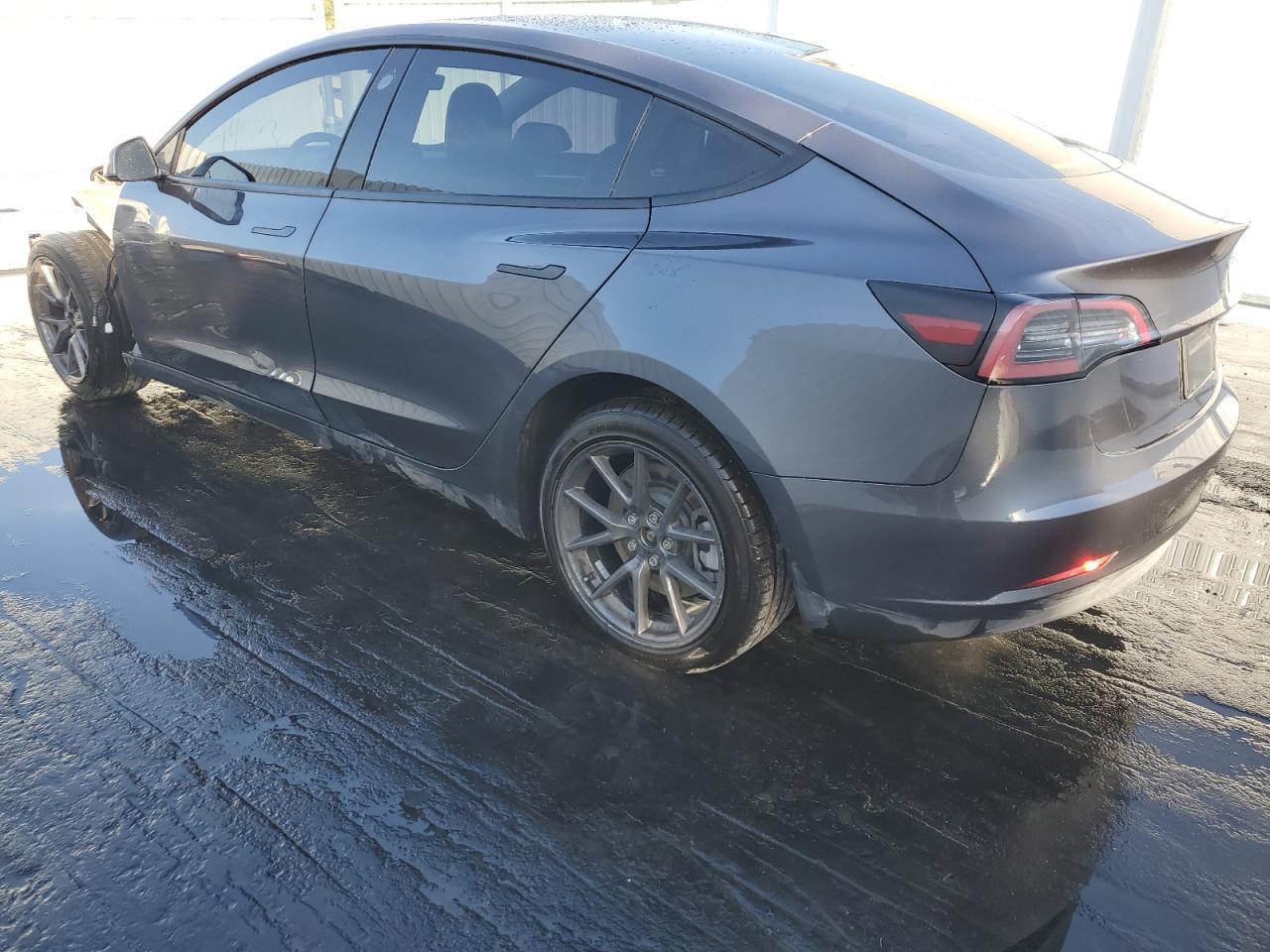 2023 TESLA MODEL 3 - Image 2