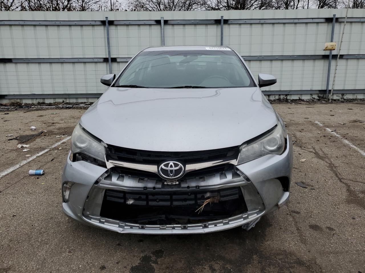 2016 TOYOTA CAMRY LE - Image 5
