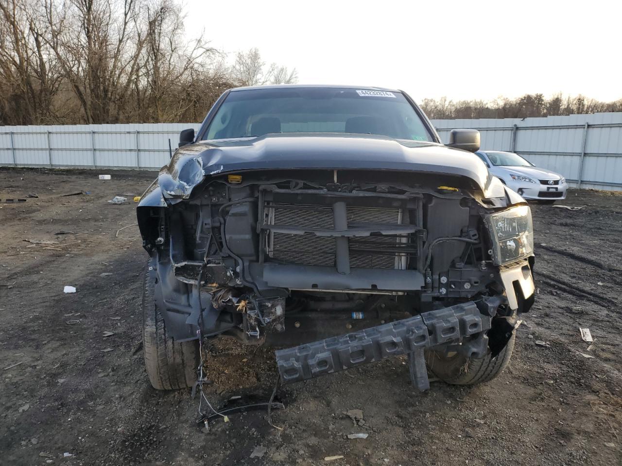 2019 RAM 1500 CLASS - Image 5