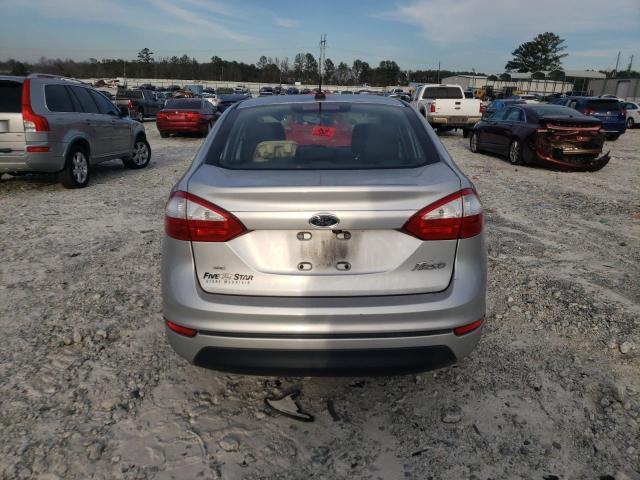 2019 Ford Fiesta Se - Фото 6